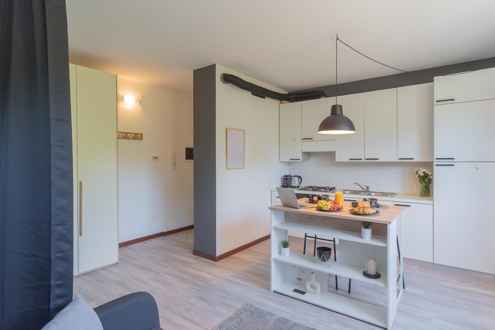 Black Loft Como By Rent All Como Eksteriør billede