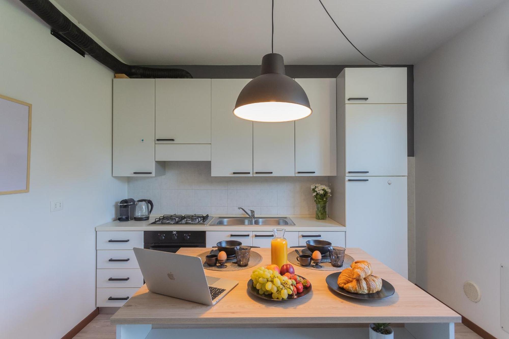 Black Loft Como By Rent All Como Eksteriør billede