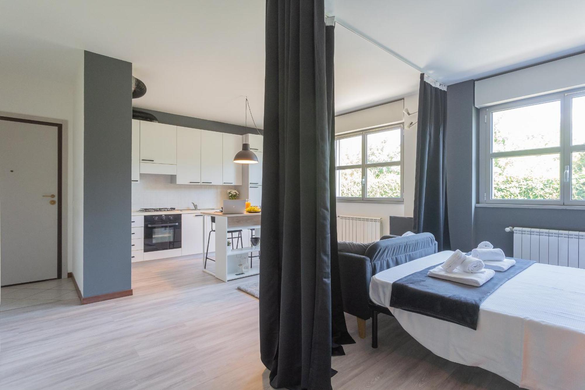 Black Loft Como By Rent All Como Eksteriør billede