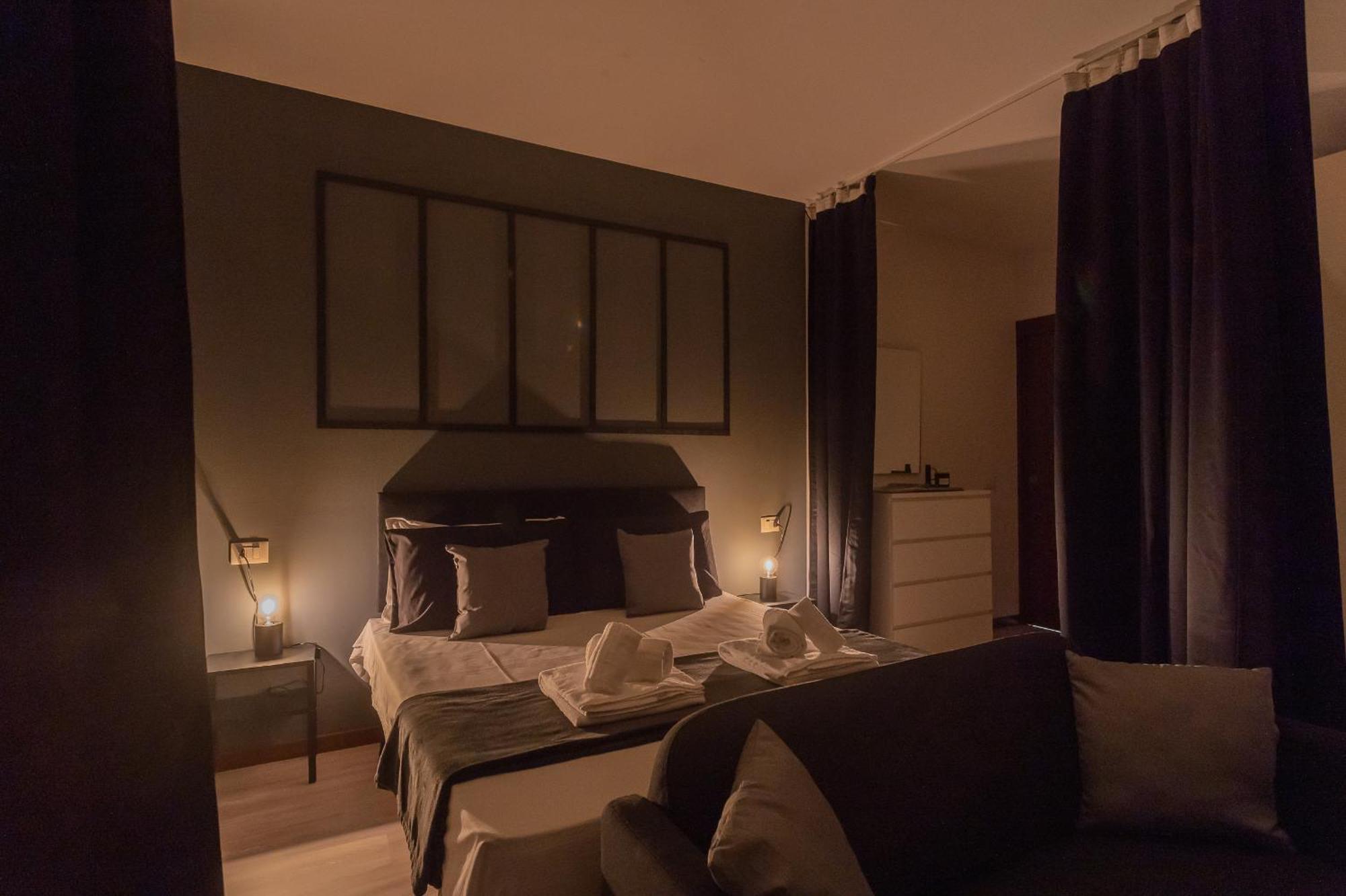 Black Loft Como By Rent All Como Eksteriør billede