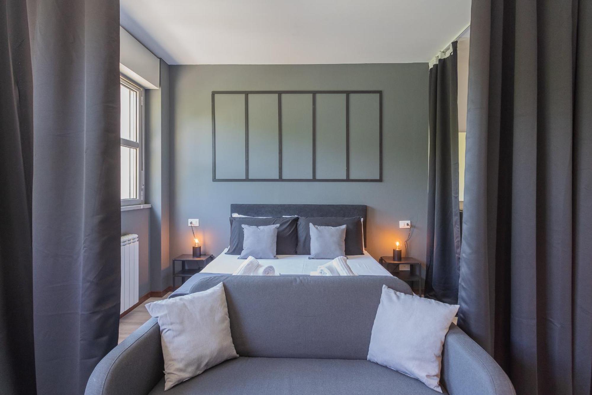Black Loft Como By Rent All Como Eksteriør billede